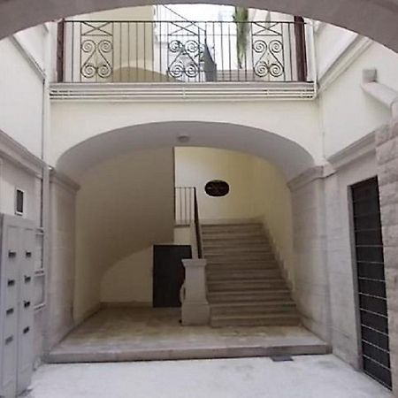 4 Camere A Trani Exterior photo