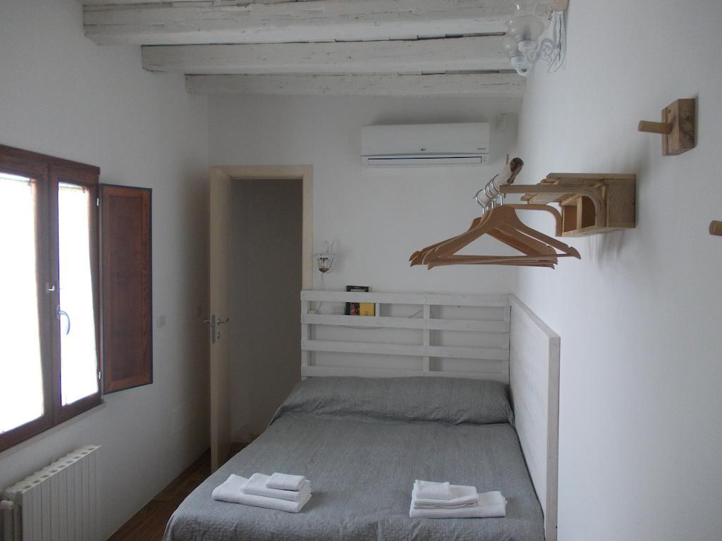 4 Camere A Trani Room photo